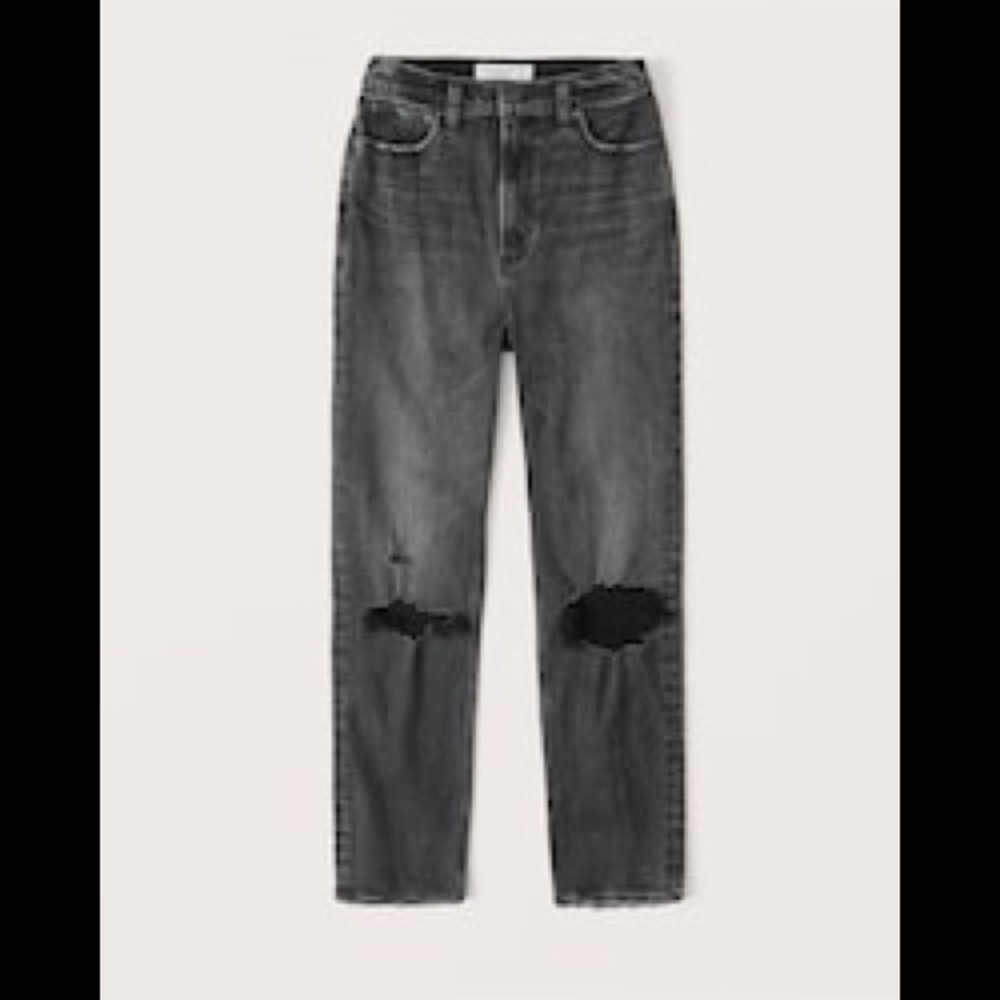 EUC Abercrombie Ultra High Rise Ankle Straight Jeans Size 29